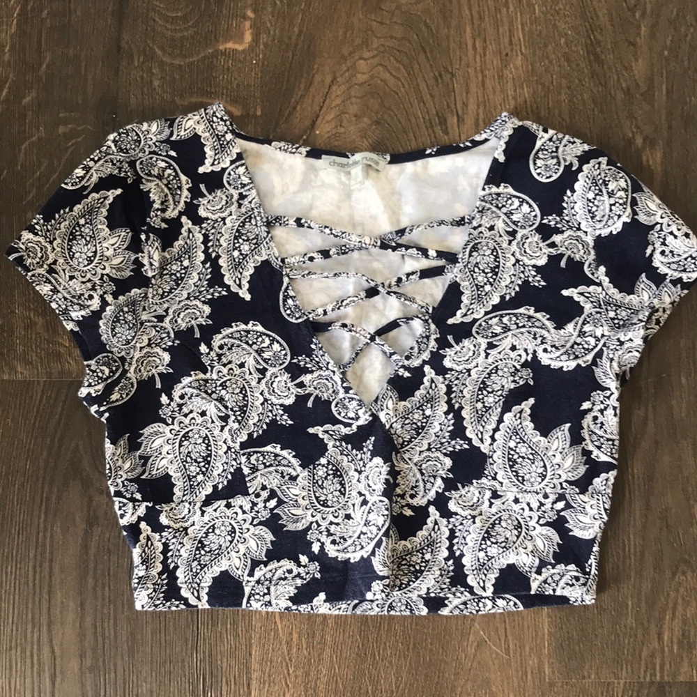 Crop top